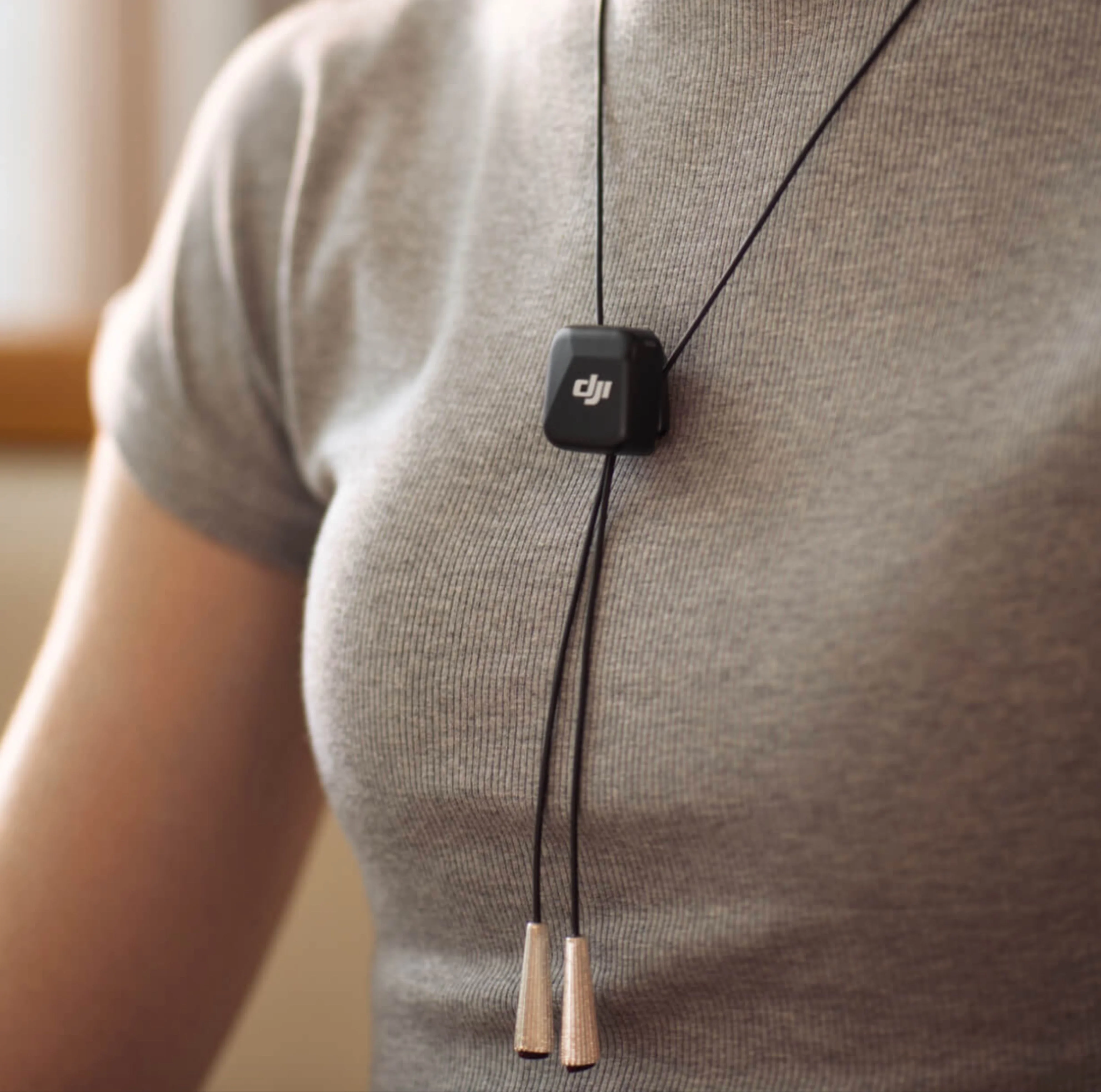 DJI Mic Mini Clip-On Transmitter - Image 4