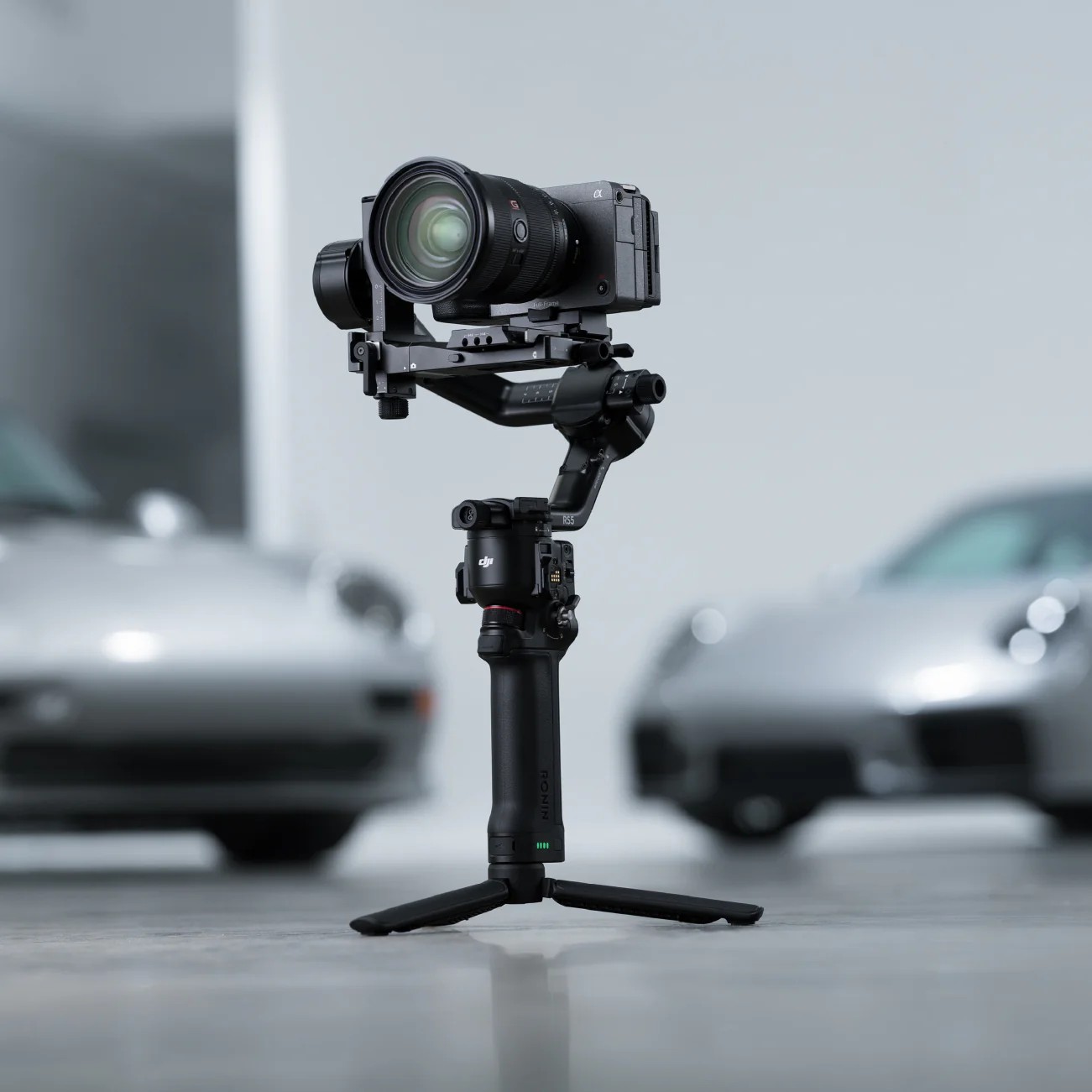 DJI RS 5 Gimbal Stabilizer - Image 7