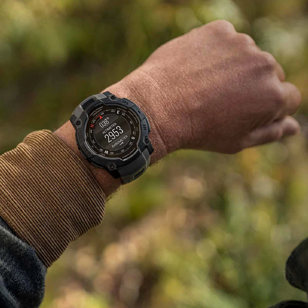 Garmin Instinct 3 -45MM Black, AMOLED - Image 4