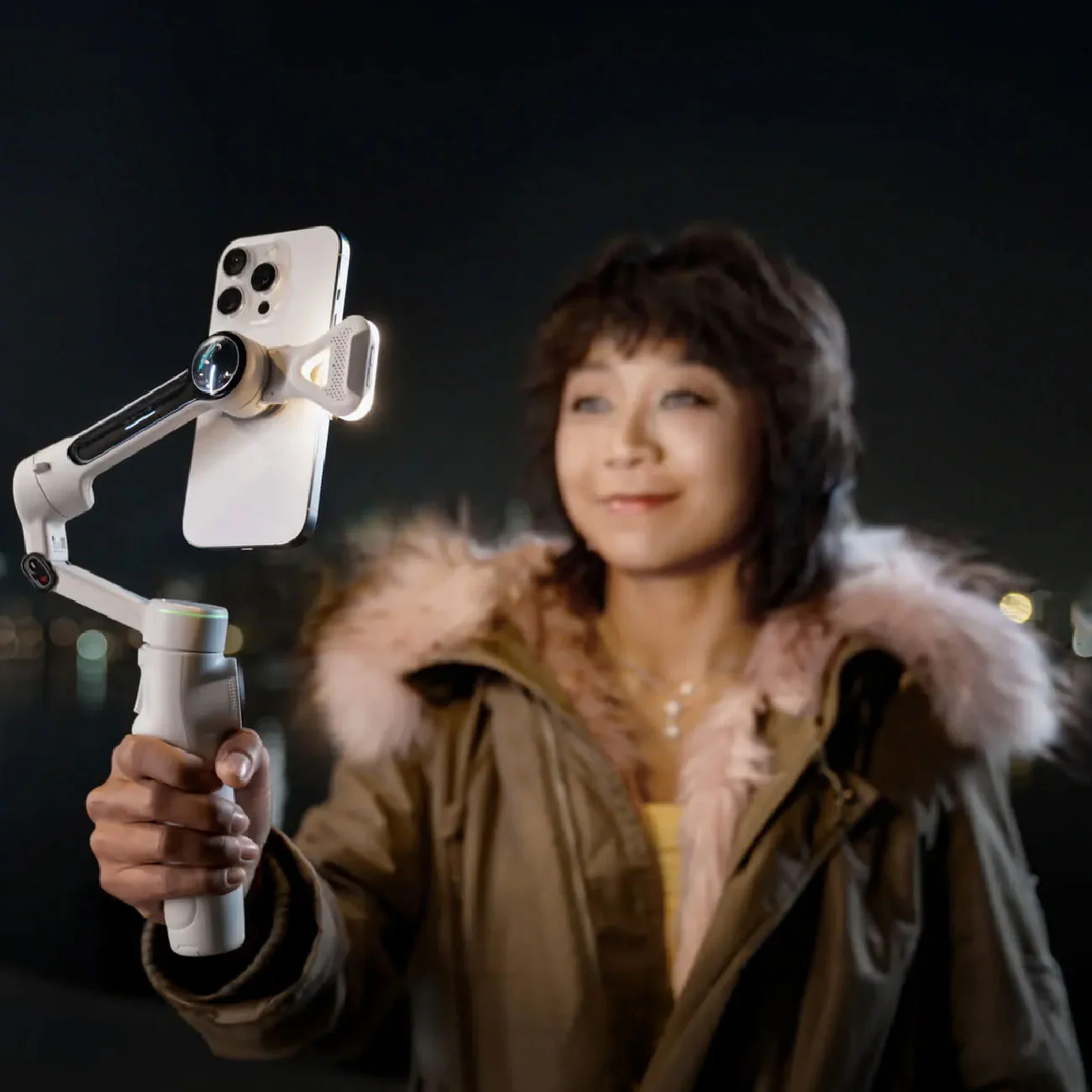 Insta360 Flow 2 Pro Spotlight - Image 4