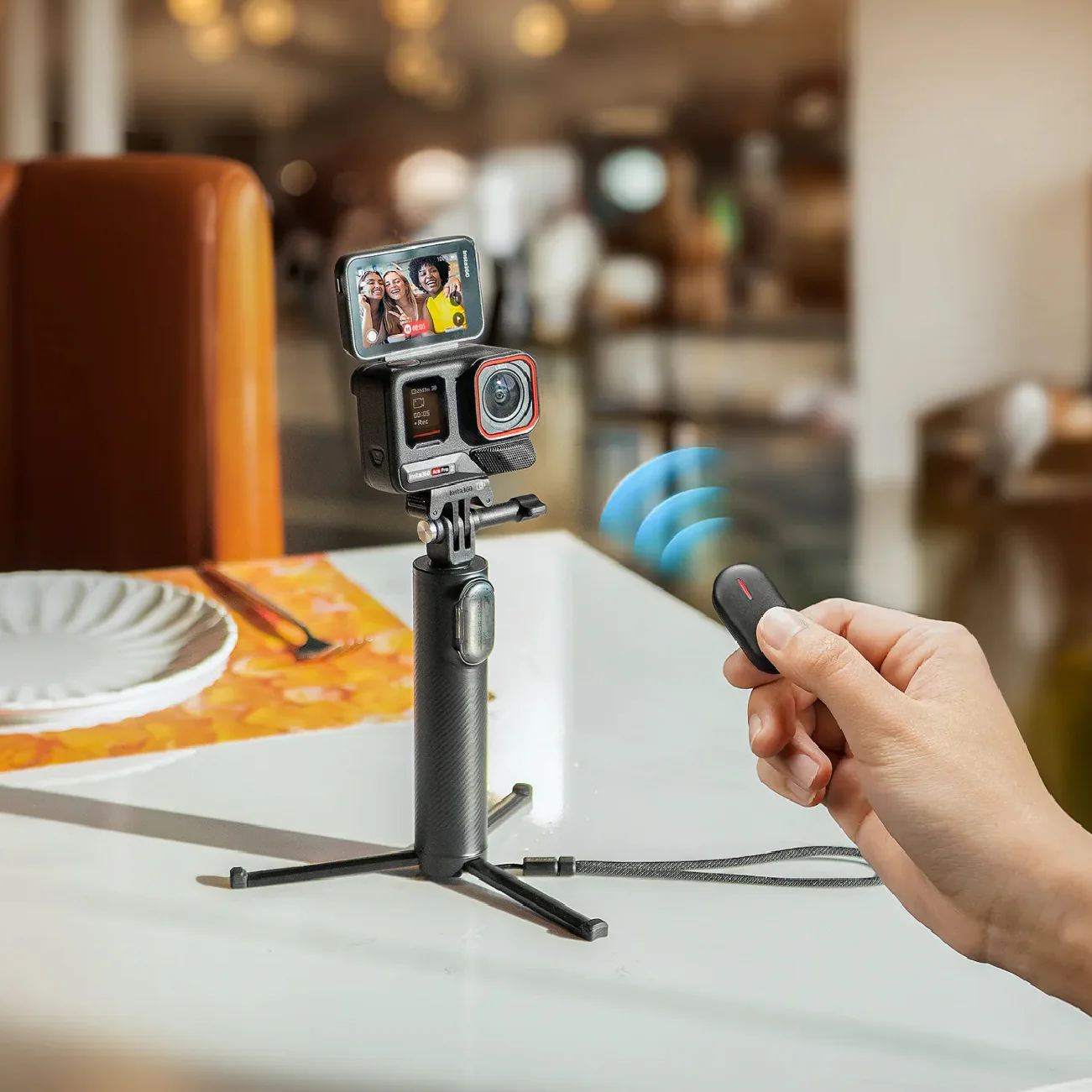 Insta360 Mini 2-in-1 Tripod 2.0 - Image 7