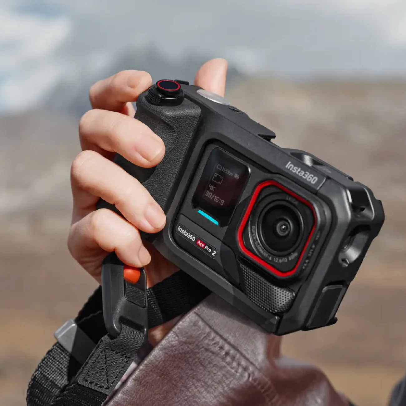 Insta360 Xplorer Grip Pro Kit - Image 9